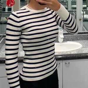 striped shirt tight